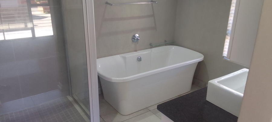 3 Bedroom Property for Sale in Wild Olive Estate Free State